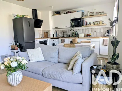 Apartment in Le Blanc-Mesnil (93150)