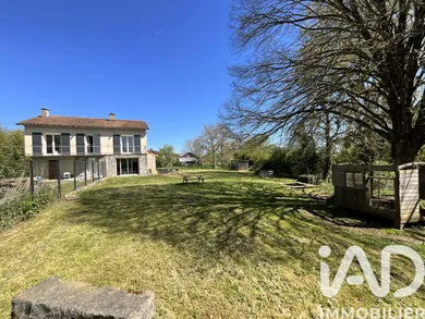 House in Gizay (86340)