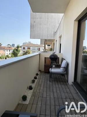 Appartement à Bordeaux (33200)