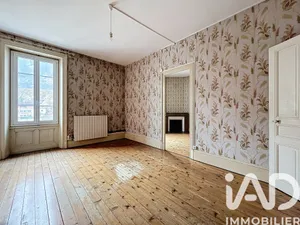 Apartment in Hauts de Bienne (39400)