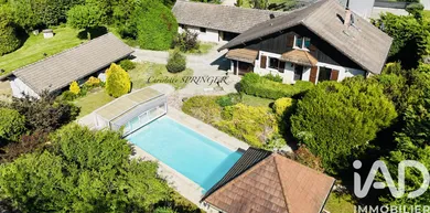 Maison traditionnelle à Hauteville-sur-Fier (74150)