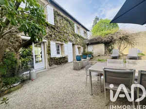 Maison de village à Thoiry (78770)