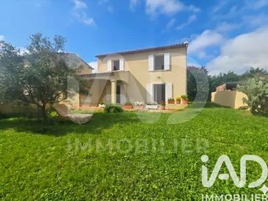 Maison traditionnelle à Saint-Geniès-de-Malgoirès (30190)