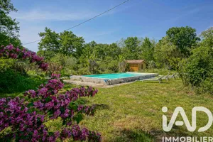 Maison traditionnelle à Soussans (33460)