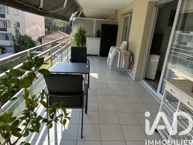 Appartement à Antibes (06160)