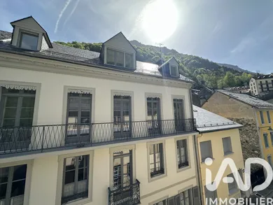 Apartment in Cauterets (65110)