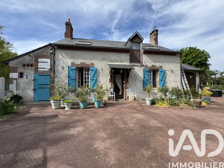 Maison 2 pièces 63 m² · à Cloyes-les-Trois-Rivières · 62,7 m² · 117 000 €