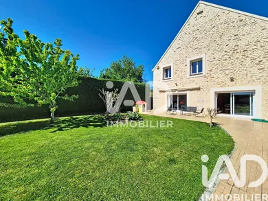 Maison à Ozouer-le-Voulgis (77390)