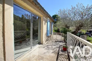 Maison à Barret-de-Lioure (26570)