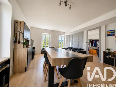 Immeuble à Vorey (43800)