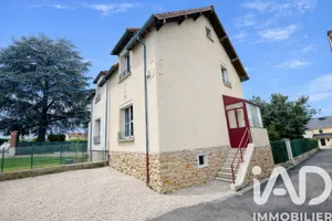 Maison traditionnelle à Mennecy (91540)