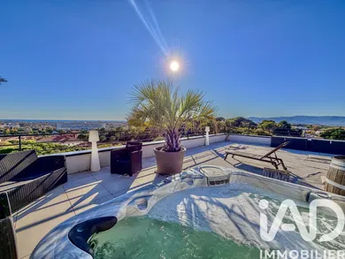 Appartement à Fréjus (83600)