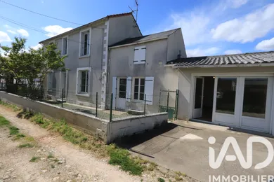 Maison à Niort (79000)