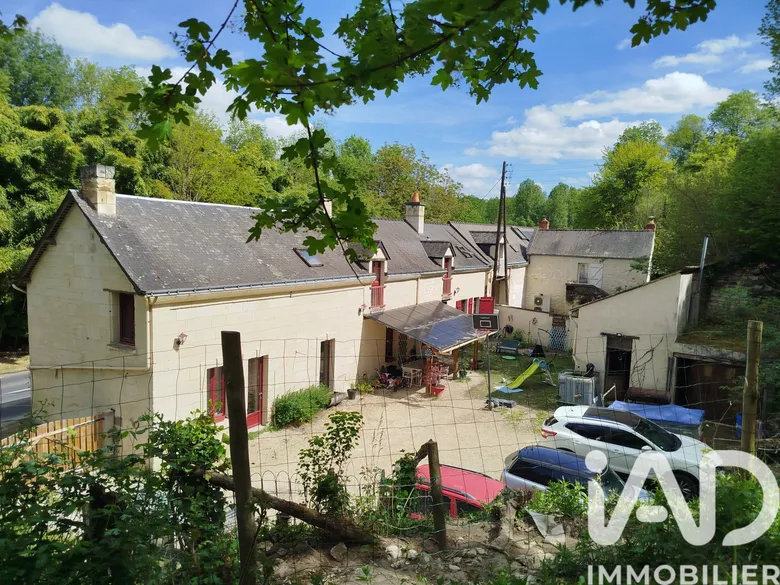 Maison 6 pièces 200 m² · à Thizay · 200 m² · 220 000 €