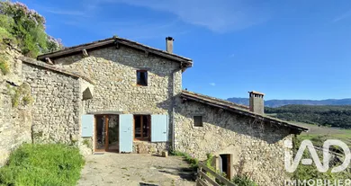 Maison de village à Montclar-sur-Gervanne (26400)