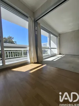 Apartment in La Rochelle (17000)