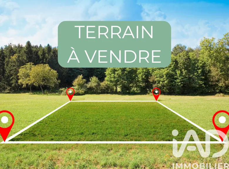 Terrain à La Chapelle-des-Marais (44410) · 56 000 €