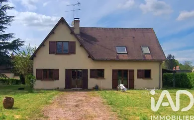 Maison à Saint-Fargeau (89170)