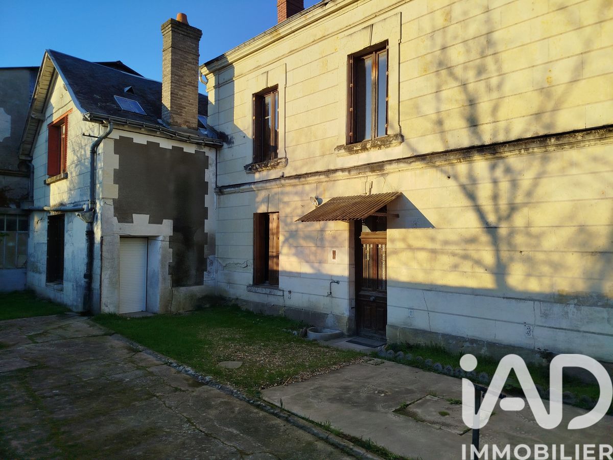 Vente maison à Chinon (37500) : maison traditionnelle 9 pièces 172 m²