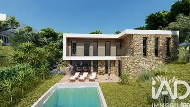 Terrain à bâtir à Fréjus (83370)