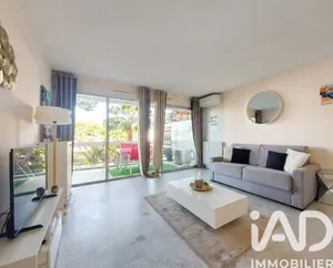 Studio à Juan-les-Pins (06160)