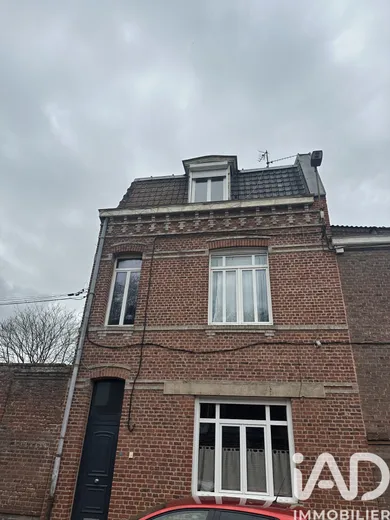 Immeuble à Douai (59500)