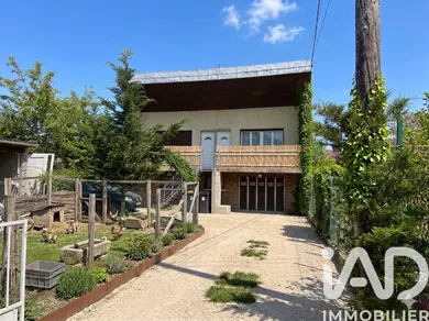 Maison à Corbeil-Essonnes (91100)