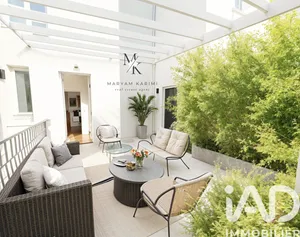 House in Paris (75015)