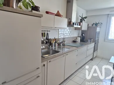 Appartement à La Roche-sur-Yon (85000)