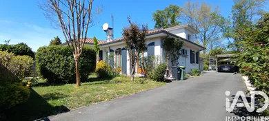 Traditional house in Artigues-près-Bordeaux (33370)