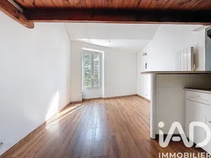 Appartement à Hyères (83400)