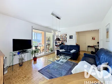 Apartment in Lyon (69005)