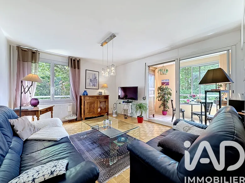 Appartement 5 pièces 103 m² · à Lyon · 103 m² · 300 000 €