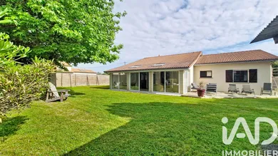 Traditional house in Saint-Loubès (33450)