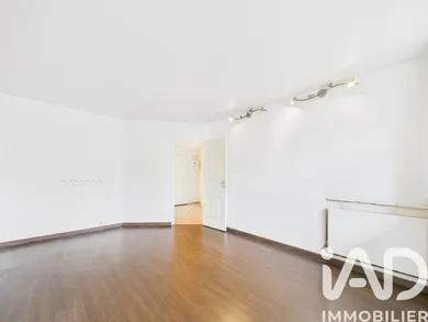 Apartment in Évry (91000)