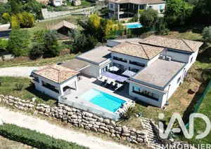 House in Saint-Michel-d'Euzet (30200)