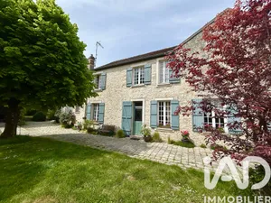 Maison à Ury (77760)
