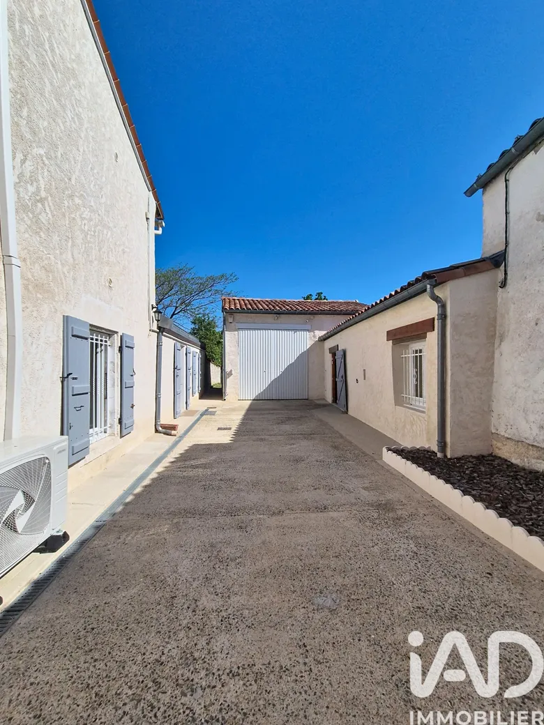 Maison 3 pièces 62 m² · à Nuaillé-d'Aunis · 62 m² · 230 000 €