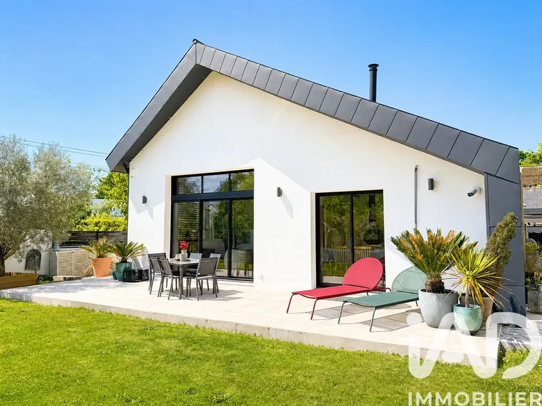 Maison 5 pièces 117 m² · à Sucé-sur-Erdre · 117 m² · 548 990 €