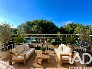 Appartement à Fréjus (83600)