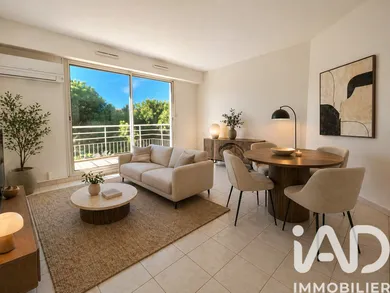 Appartement à Fréjus (83600)