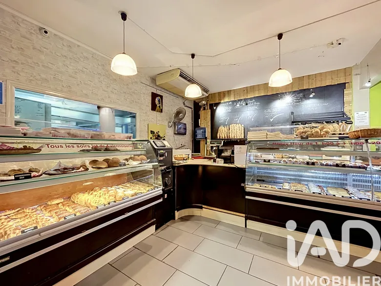 Boulangerie à Saint-Denis (97490) · 133 m² · 322 000 €