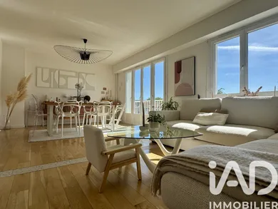 Appartement à La Rochelle (17000)