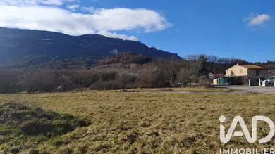 Building plot in Montlaur-en-Diois (26310)