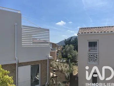 Appartement à Solliès-Pont (83210)