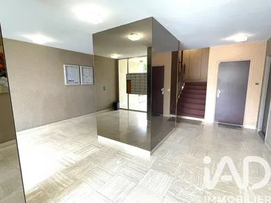 Apartment in Livry-Gargan (93190)