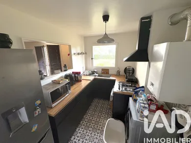 Apartment in Livry-Gargan (93190)