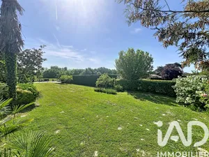 Terrain à bâtir à Saint-Étienne-de-Tulmont (82410)