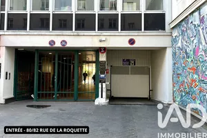 Parking in Paris (75011)