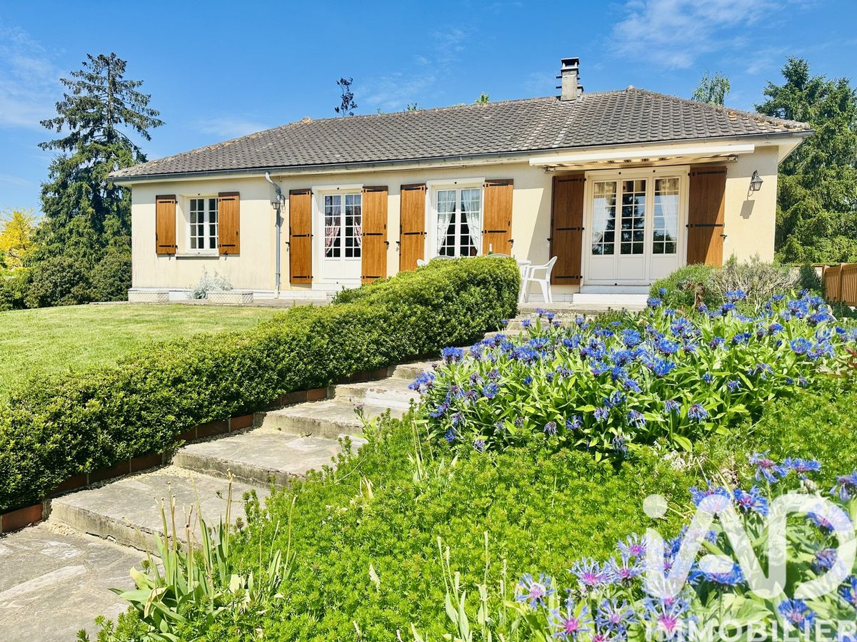 maison à Lèves
